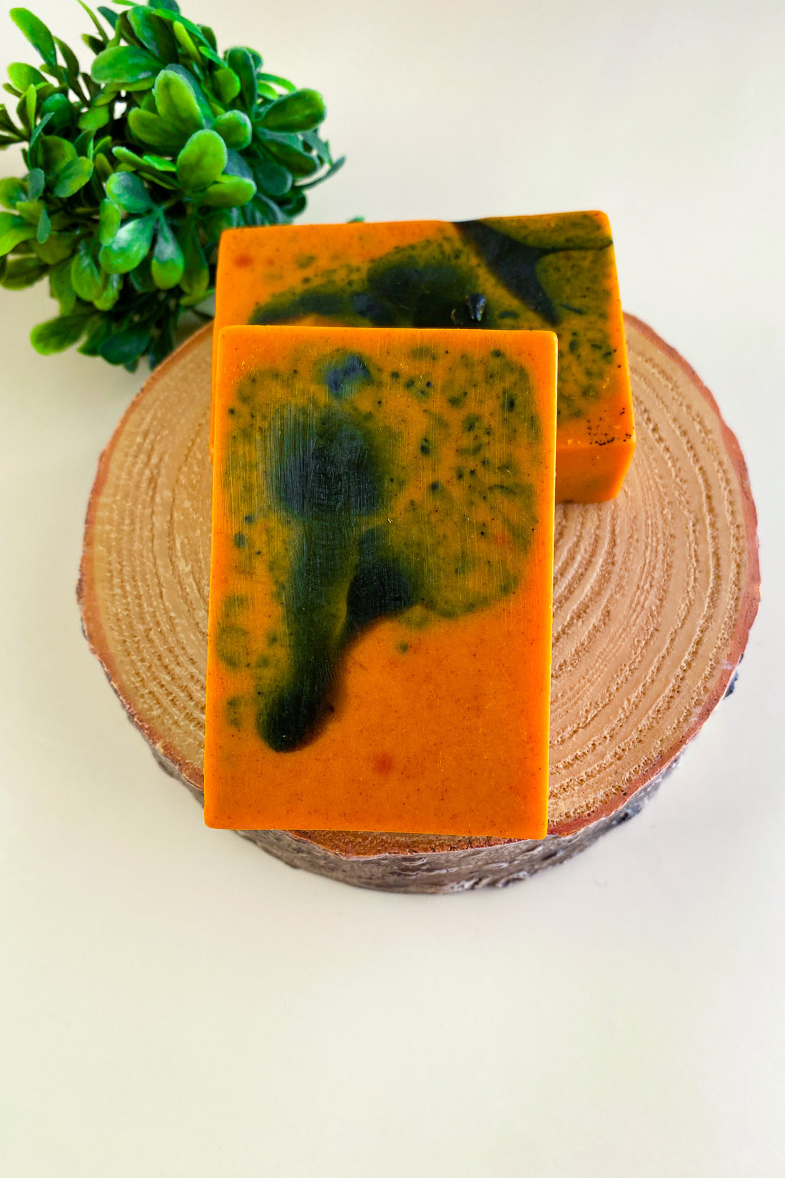 Acne &amp; Brightening Kojic Bar w/ Turmeric and Charcoal